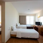 Hotel Angela Downtown
