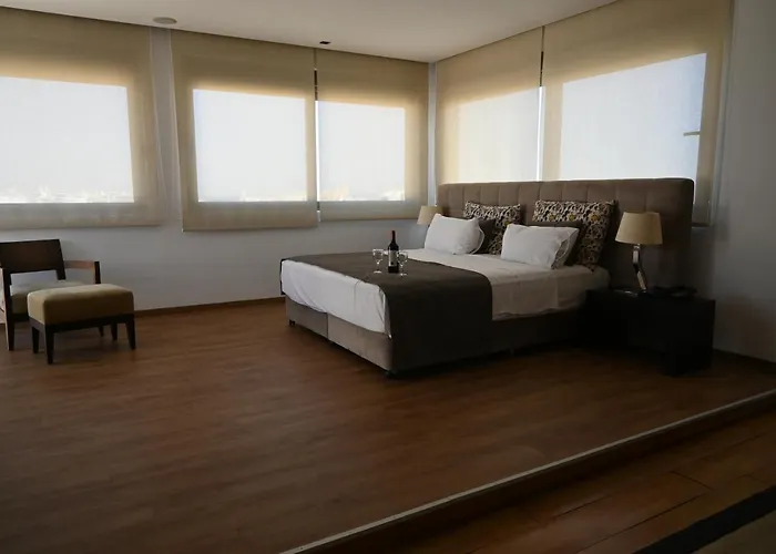 Hotell Angela Downtown