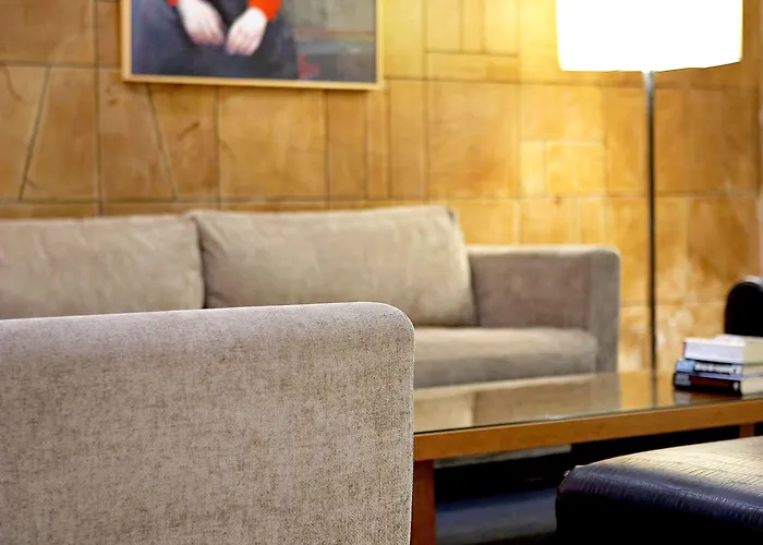 Hotell Angela Downtown