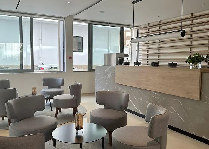 Hotell Angela Downtown 3*