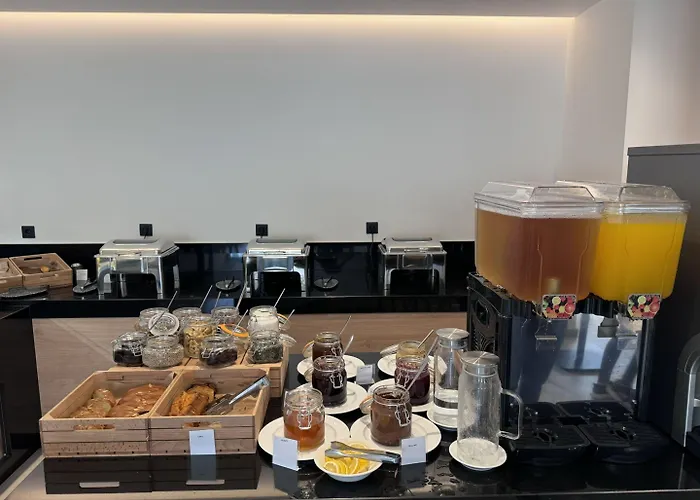 Hotell Angela Downtown 3*