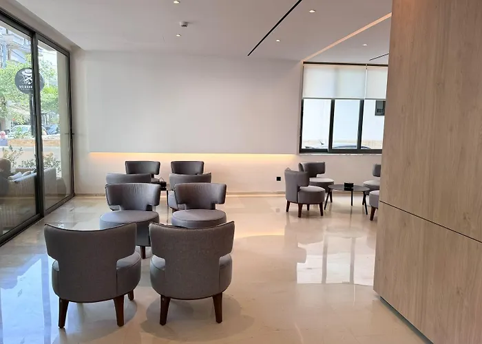 Hotell Angela Downtown 3*