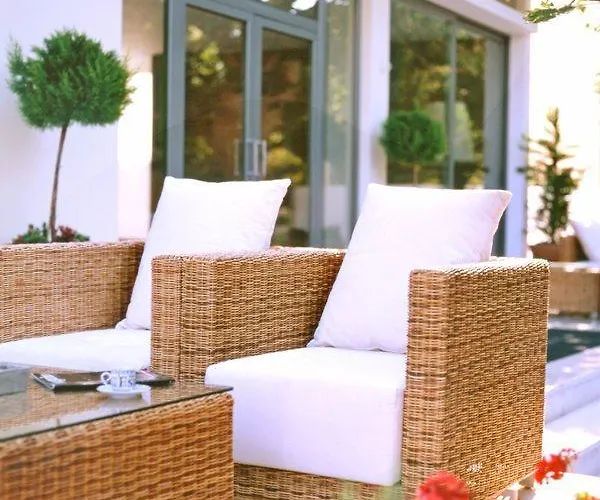 Hotell Angela Downtown 3*