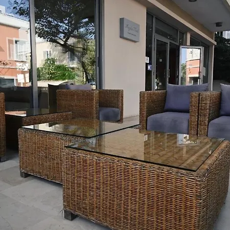 Hotell Angela Downtown
