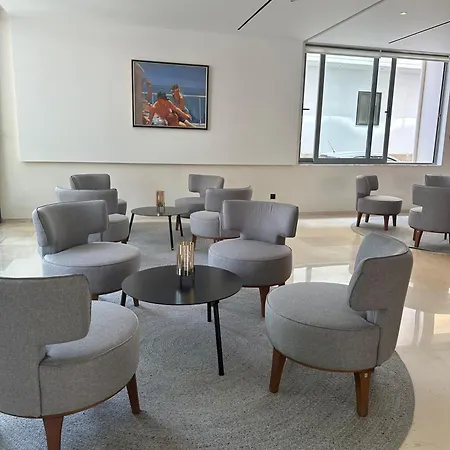 Hotell Angela Downtown