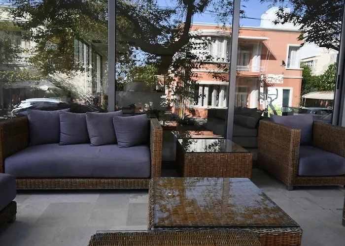 Hotel Angela Downtown