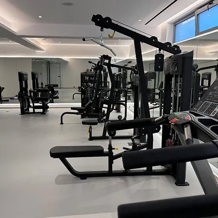 Angela Downtown فندق 3*