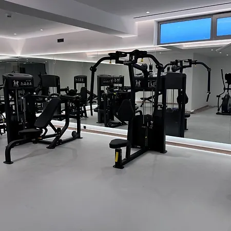 Angela Downtown فندق