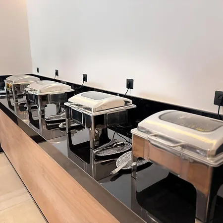 Angela Downtown فندق Rhodes City