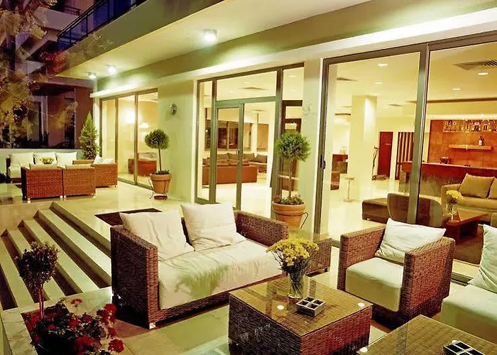 Angela Downtown Hotel